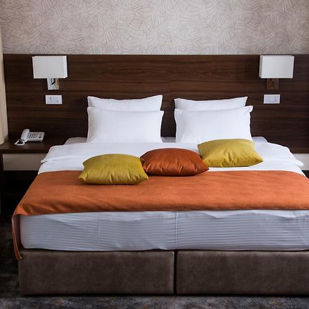 Hotel Marshal Garni Belgrad Zewnętrze zdjęcie
