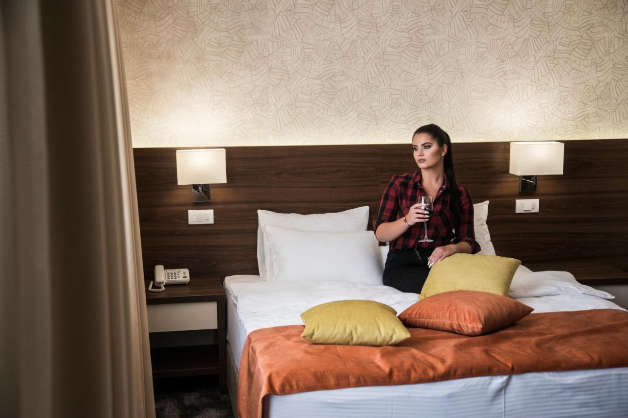 Hotel Marshal Garni Belgrad Zewnętrze zdjęcie