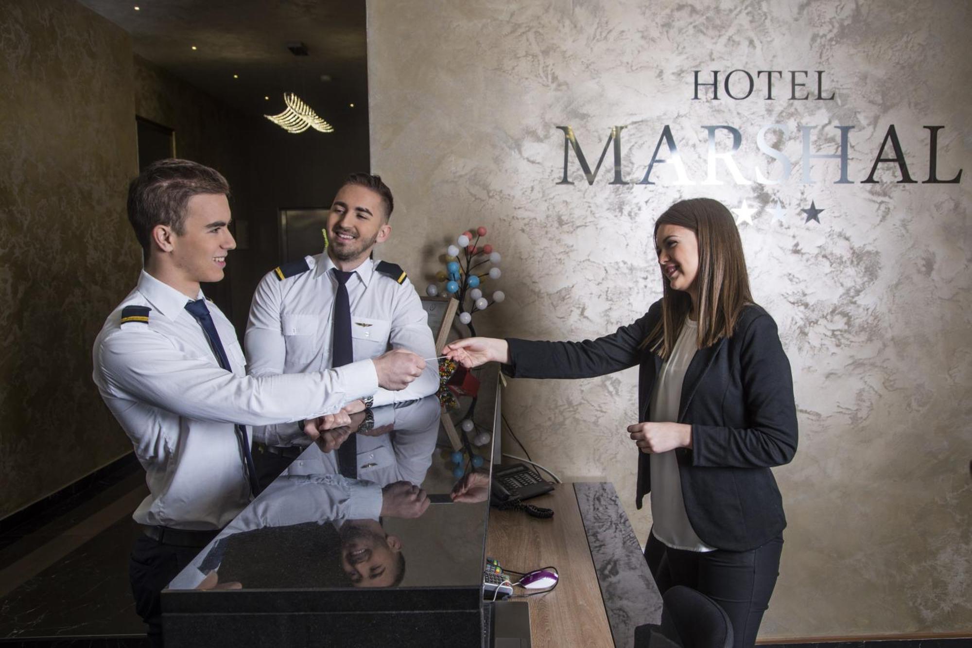 Hotel Marshal Garni Belgrad Zewnętrze zdjęcie